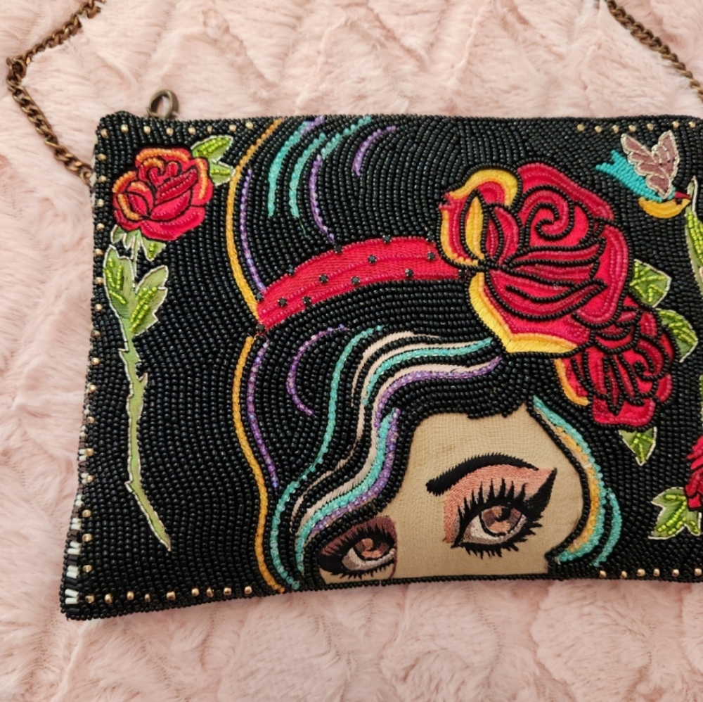 NEW Mary Frances Crossbody Clutch Handbag AMY WINEHOUSE NEW - RARE